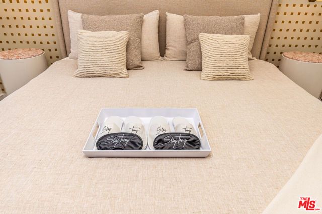 8911 Cynthia Street 7, West Hollywood, CA 90069