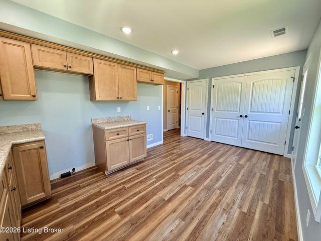 419 Susannah Ave, Bardstown, KY 40004