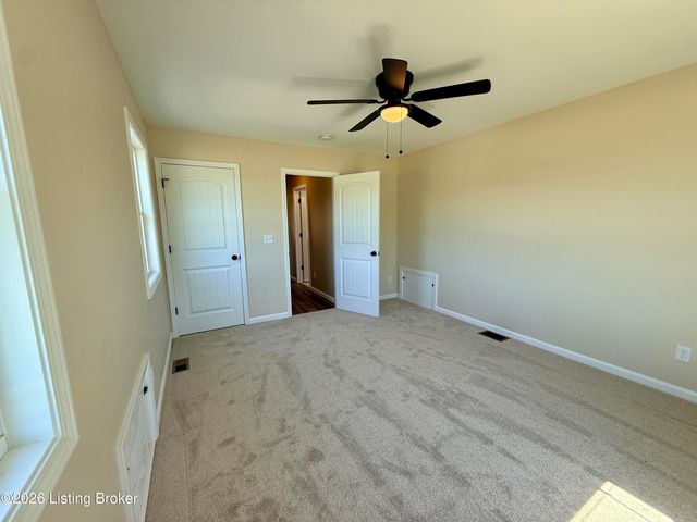419 Susannah Ave, Bardstown, KY 40004