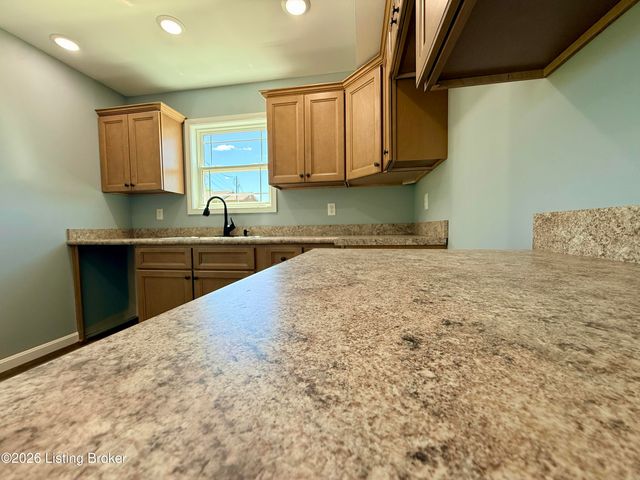 419 Susannah Ave, Bardstown, KY 40004