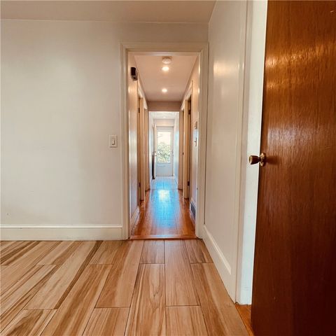118 Balch Street, Pawtucket, RI 02861