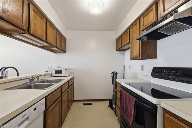 2308 Bays Edge AVE, Virginia Beach, VA 23451