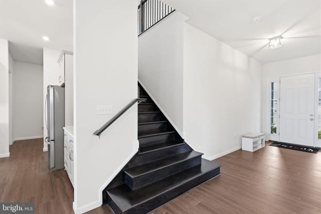 113 CAMERON LN, Lititz, PA 17543