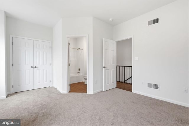 113 CAMERON LN, Lititz, PA 17543