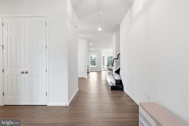 113 CAMERON LN, Lititz, PA 17543