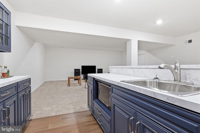 113 CAMERON LN, Lititz, PA 17543