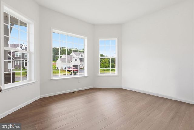 113 CAMERON LN, Lititz, PA 17543