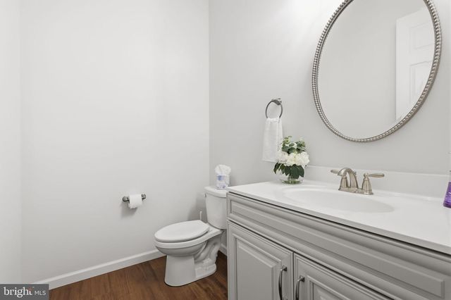 113 CAMERON LN, Lititz, PA 17543