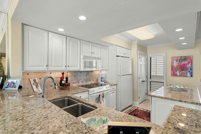514 Gulf Shore Drive UNIT 302, Destin, FL 32541