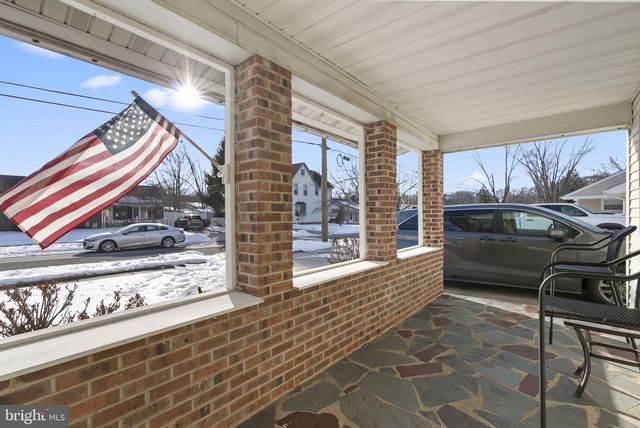 11 ROSE AVE, Maple Shade, NJ 08052