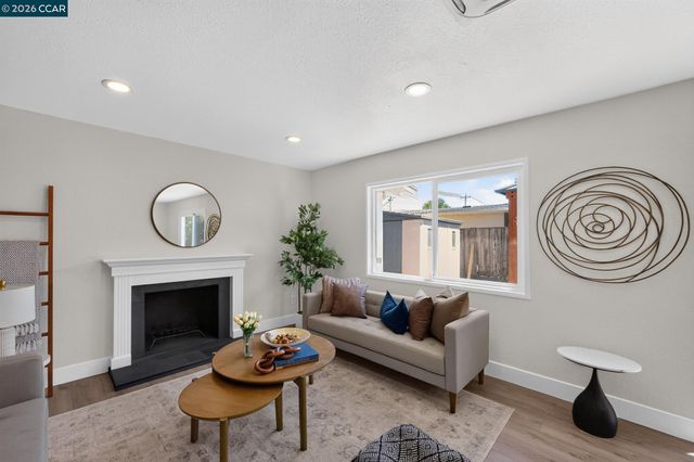 2755 Eastgate Ave, Concord, CA 94520