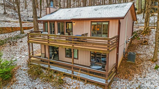 76 Shirley Drive, Maggie Valley, NC 28751