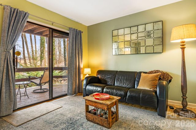 76 Shirley Drive, Maggie Valley, NC 28751