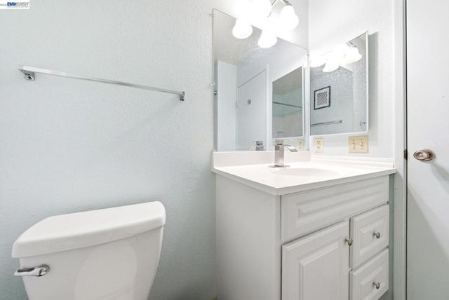 709 Center Ave, Martinez, CA 94553