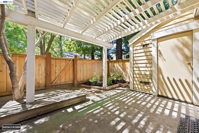 709 Center Ave, Martinez, CA 94553