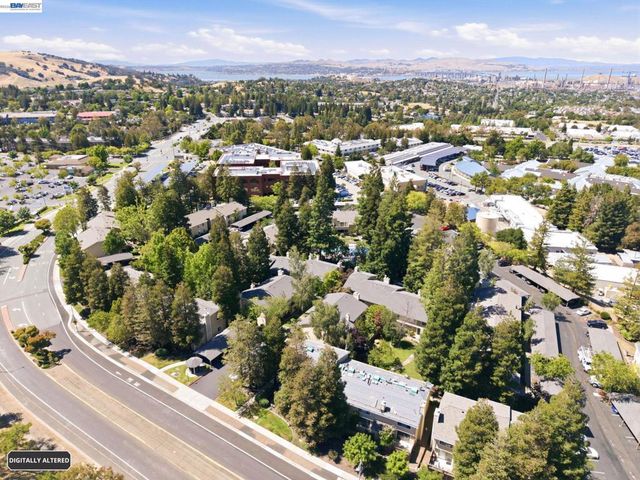 709 Center Ave, Martinez, CA 94553