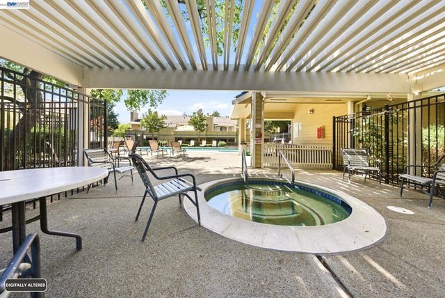 709 Center Ave, Martinez, CA 94553