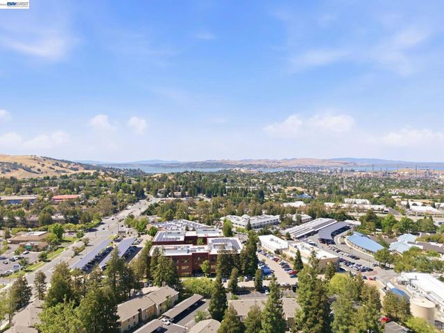 709 Center Ave, Martinez, CA 94553