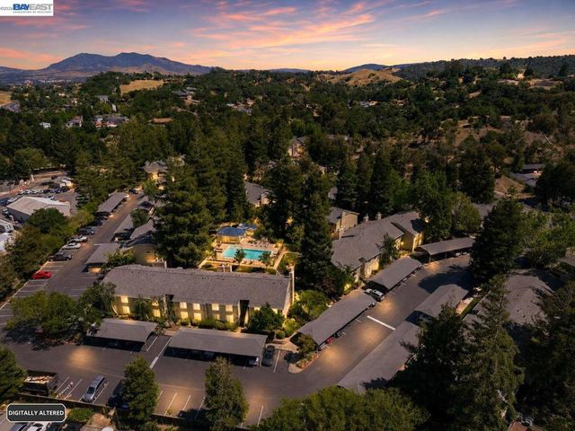 709 Center Ave, Martinez, CA 94553