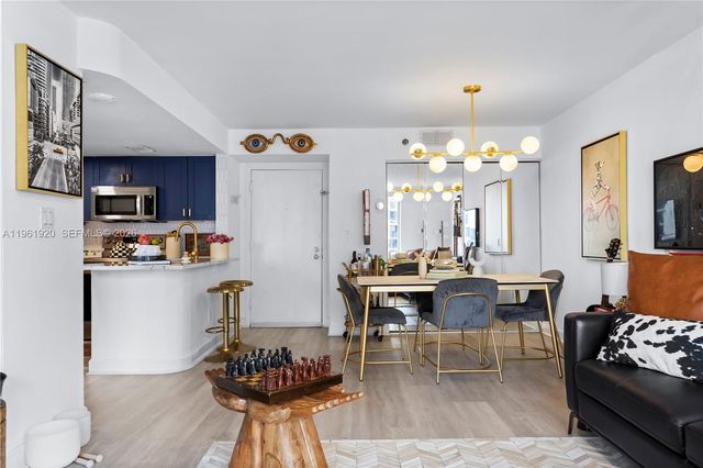 770 Claughton Island Dr 1705, Miami, FL 33131