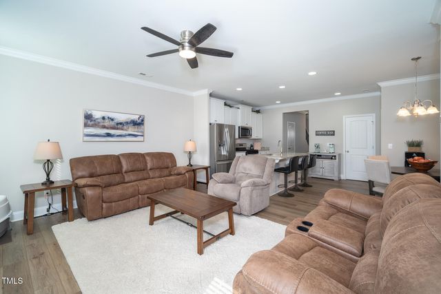 2207 Campbell Loop, Burlington, NC 27215