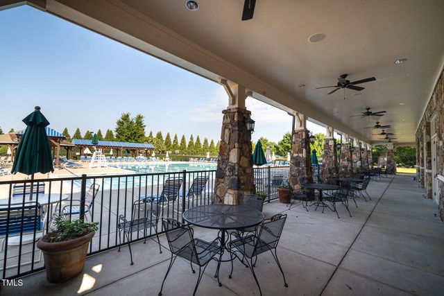 2207 Campbell Loop, Burlington, NC 27215