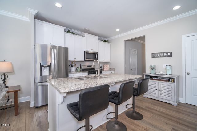 2207 Campbell Loop, Burlington, NC 27215