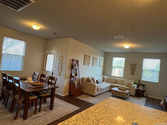 6627 Freedom Ranch, San Antonio, TX 78242