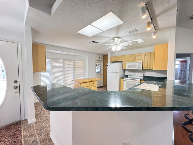 21606 ROSEWOOD COURT, Lutz, FL 33549