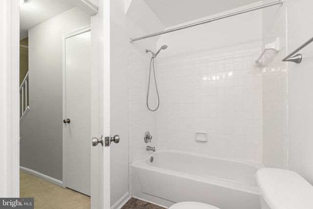 7438 EMERALD DR, Manassas, VA 20109