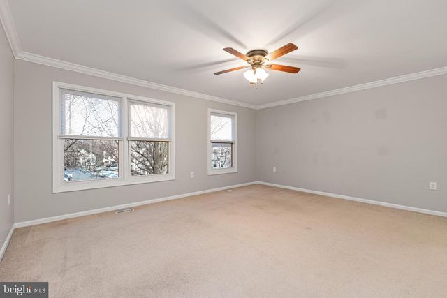 7438 EMERALD DR, Manassas, VA 20109