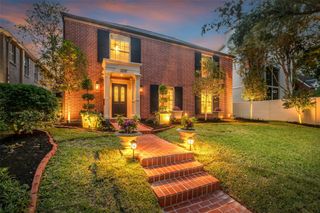 2019 Bissonnet Street, Houston, TX 77005