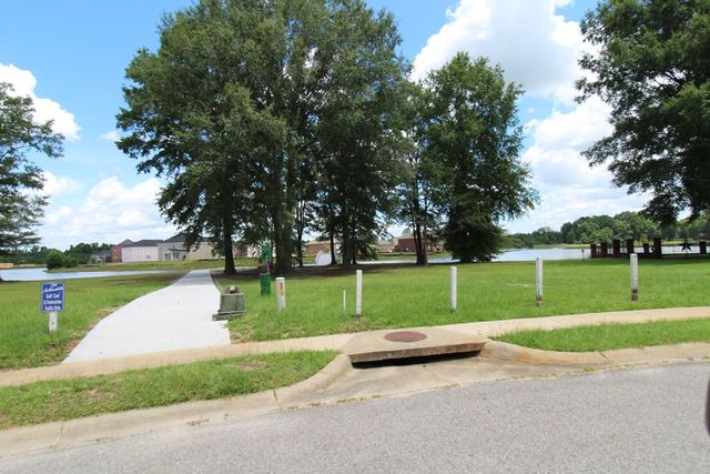 2245 Beachforest, Sumter, SC 29153