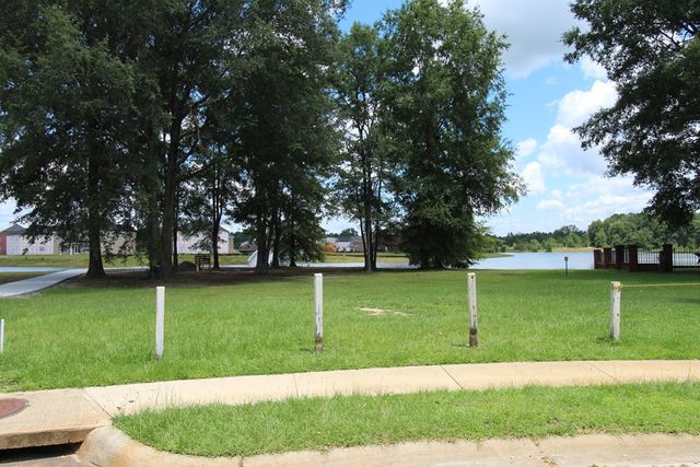 2245 Beachforest, Sumter, SC 29153