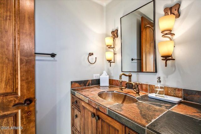 29206 N 101st Street, Scottsdale, AZ 85262