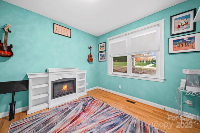 169 Winding Creek Drive, Troutman, NC 28166