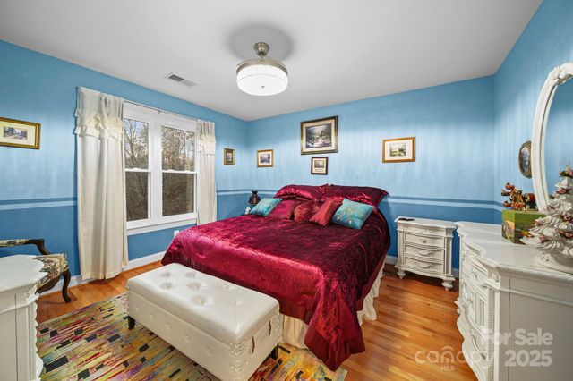 169 Winding Creek Drive, Troutman, NC 28166