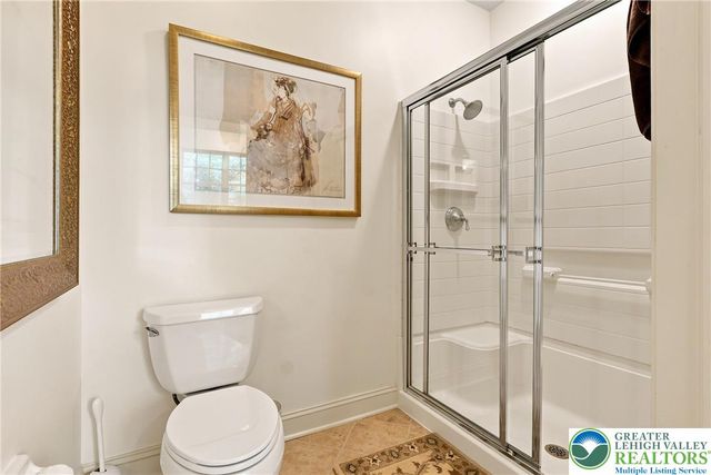 2445 Napa Drive, Easton, PA 18040