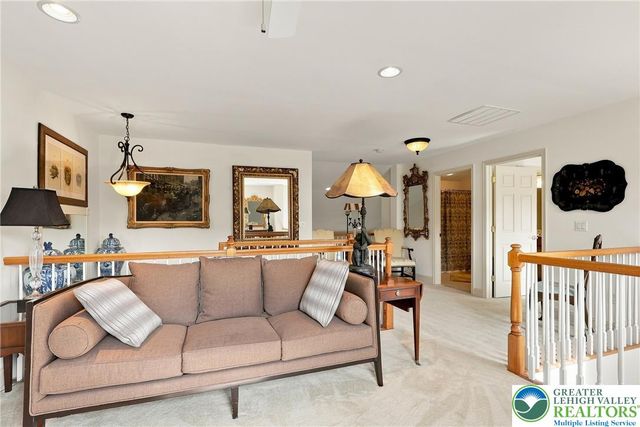 2445 Napa Drive, Easton, PA 18040