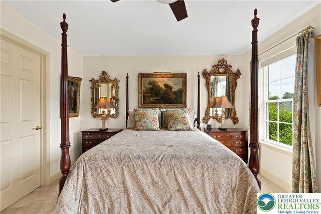 2445 Napa Drive, Easton, PA 18040