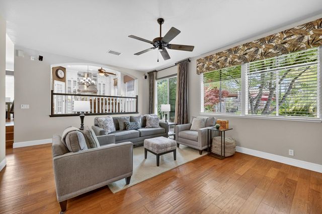 1203 Halidon Way, Folsom, CA 95630