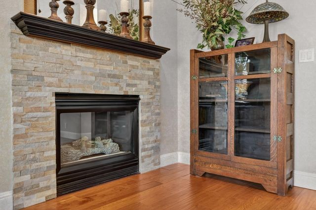 1203 Halidon Way, Folsom, CA 95630