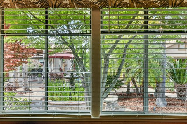 1203 Halidon Way, Folsom, CA 95630