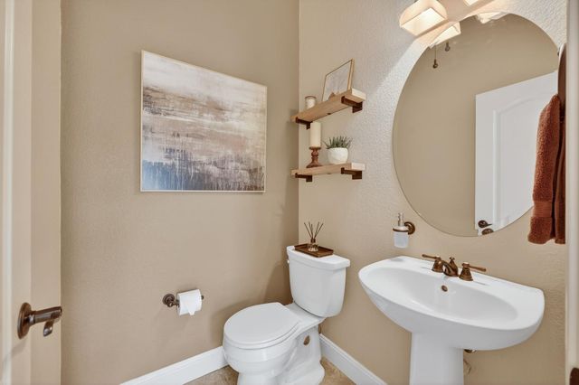 1203 Halidon Way, Folsom, CA 95630