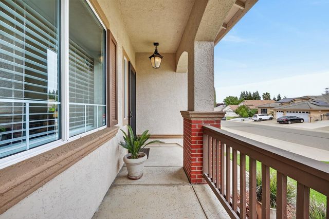 1203 Halidon Way, Folsom, CA 95630