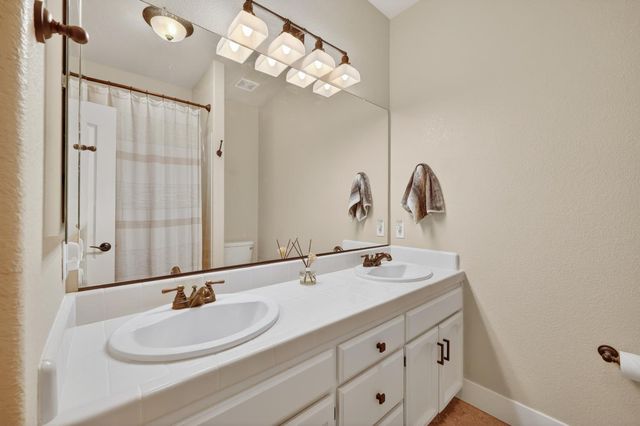 1203 Halidon Way, Folsom, CA 95630