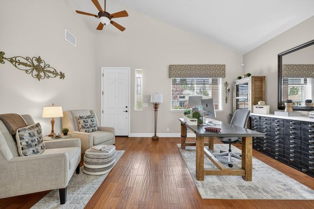 1203 Halidon Way, Folsom, CA 95630