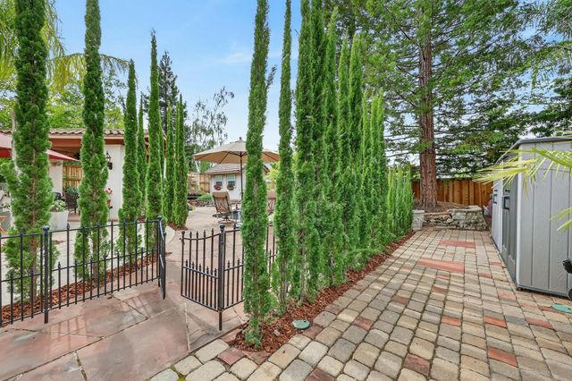 1203 Halidon Way, Folsom, CA 95630