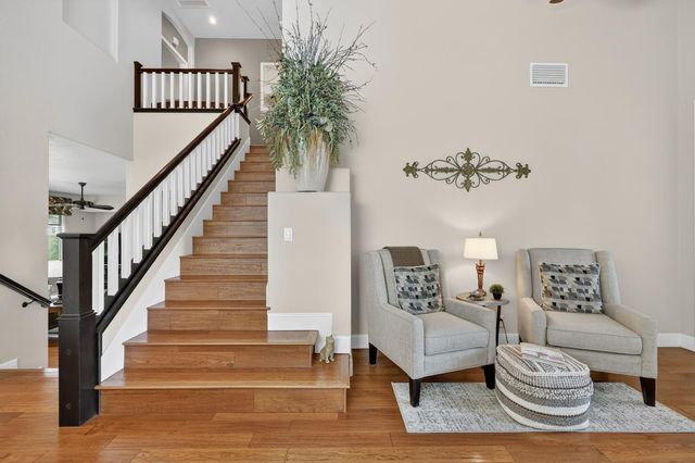 1203 Halidon Way, Folsom, CA 95630