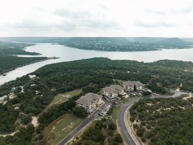 17800 Edgewood WAY 203, Jonestown, TX 78645